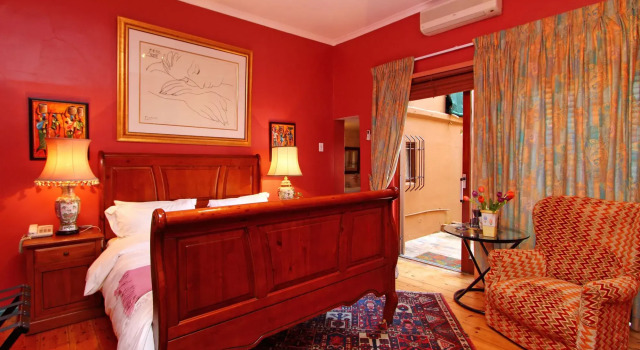 40 Winks Guest House Green Point Cape Town, Забронировать Гостевой дом Гостевые дома Кейптауна, рядом с Гора Сигнал-Хилл, Гостевой дом
