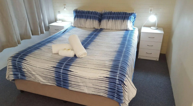 Proserpine Motel, Book Motel Proserpine 