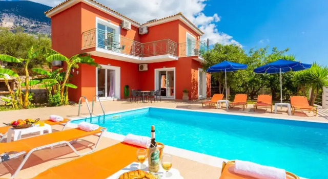 Вилла с 3 комнатами Villa Georgia