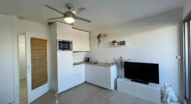Студия Deluxe Blue Sky La Grande Motte Studio -Pool-5min Beach -Queensizebed -WiFi