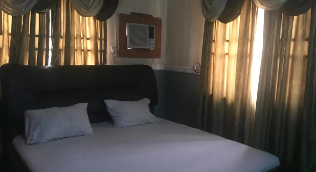 Daniel Suites