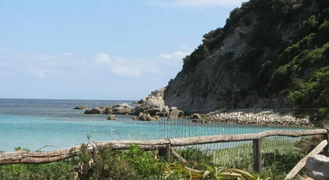 Beach House, on the Sand, Book Hotel Castiadas Costa Rei