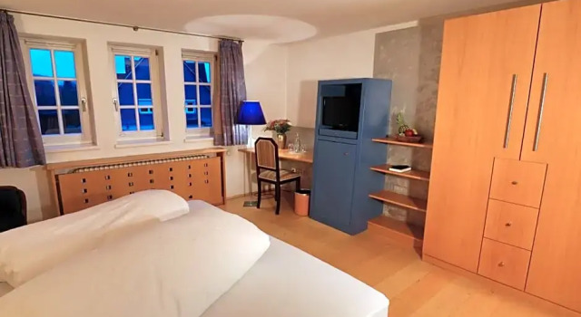 Fiester Hannes, Reservar Hotel Burbach Renânia do Norte-Vestfália