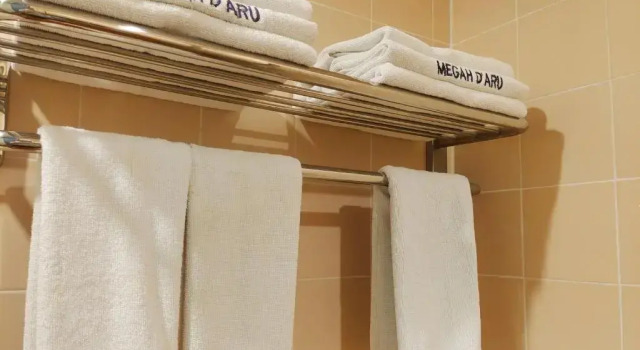 Семейный номер Standard Megah Daru Hotel