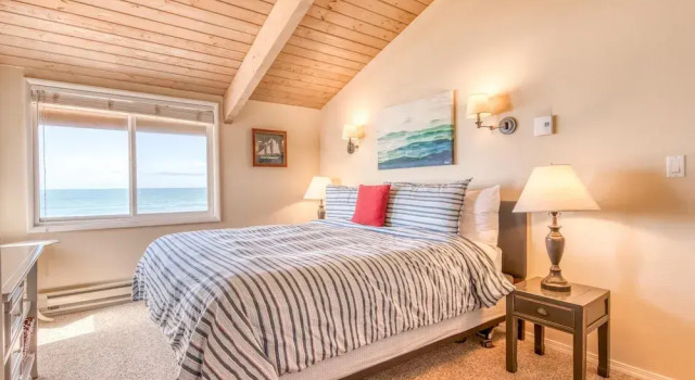 Breakers Beach House #5, Book Hotel Neskowin Oregon Coast