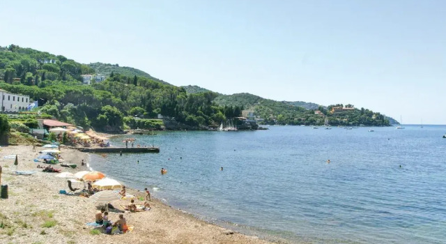 Beautiful Home in Porto S.stefano With 2 Bedrooms and Wifi, 预订 酒店 蒙泰亚尔真塔廖 Argentario