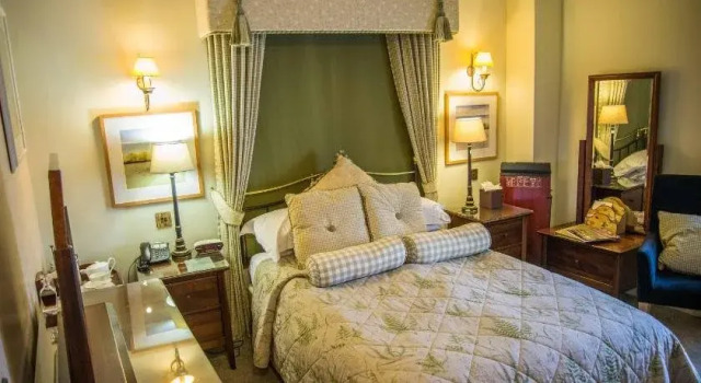 Riverside House Hotel, Забронировать Отель Отели Англии 3 звезды, 3*