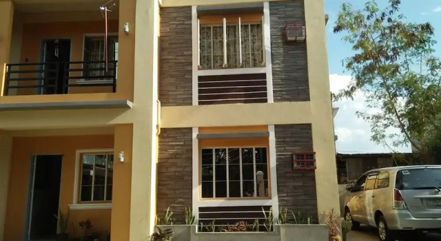 Marie's Sleep Transient House, Rezerwuj Apartament Hotele w Ilocos Region z parkingiem, Parking