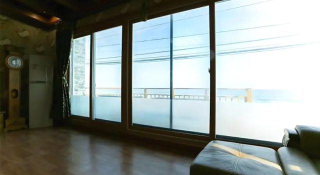 Uljin Sand Beach Pension, Забронировать Отель Отели Онджонг 3 звезды, 3*