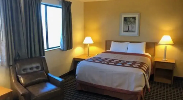 Люкс Super 8 by Wyndham Klamath Falls