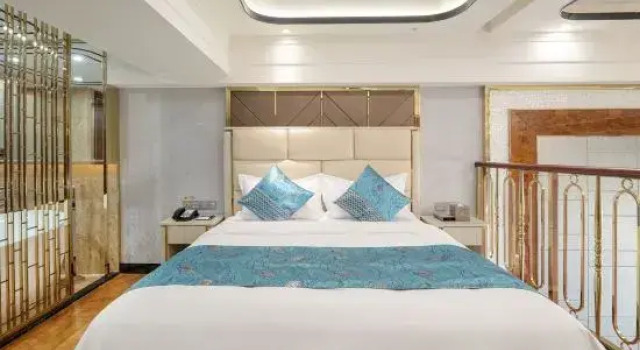 Двухместный люкс Дуплекс Phoenix Tree Hotel (Zhuhai Hengqin Port)