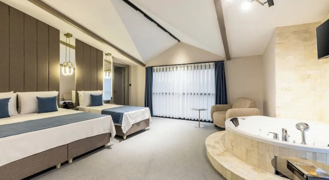 Люкс Rossi Luxury Hotel