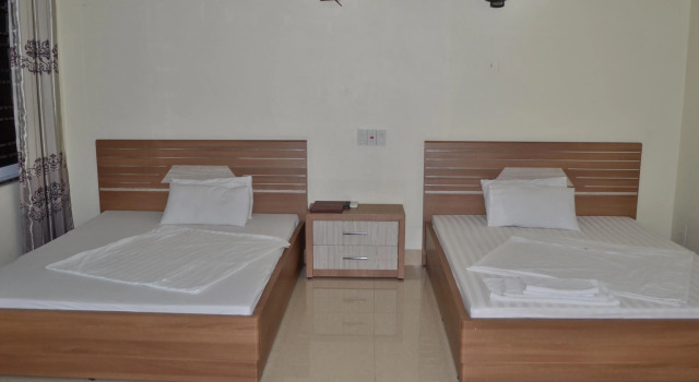 Don Hien 2B Hotel, Забронировать Отель Отели Халонг с парковкой, Парковка