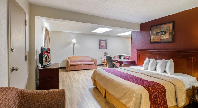 Red Roof Inn Hartford - Vernon, Buchen Sie Hotel  
