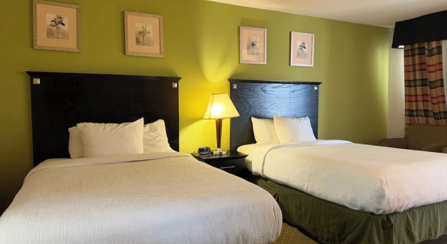 Люкс Quality Inn & Suites Moline - Quad Cities