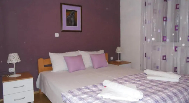 Sunset Apartments Velestovo - Ohrid, Boek Appartement Hotels in Lake Ohrid met parkeren, Parkeren