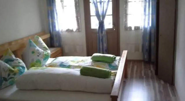 Reginas Ferienhäuschen, Book Hotel Krieglach Joglland-Waldheimat