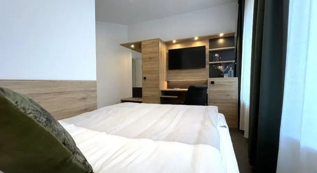 Haus Kuckenberg, Rezervasyon Otel Burscheid Kuzey Ren-Vestfalya