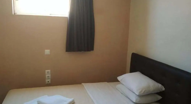 Двухместный номер Budget Pella Inn Hostel