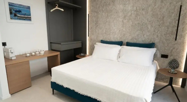 Cefalù Luxury Suite, Book Guesthouse Hotels in Sicily with Parking, Parking