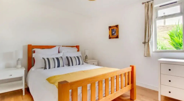 Holiday Home Broomhurst Grove, Забронировать Отель Отели Исторического графства Суссекса 3 звезды, 3*
