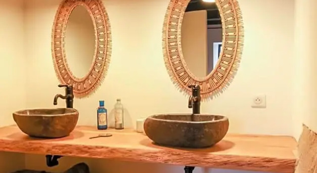 La Maison D'aime, Book Hotel Saint-Quentin-la-Poterie Gard