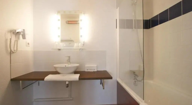 Полулюкс CitHotel Hôtel de France et dEurope