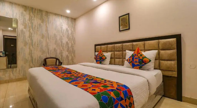 FabHotel Qotel Nirvana Suites