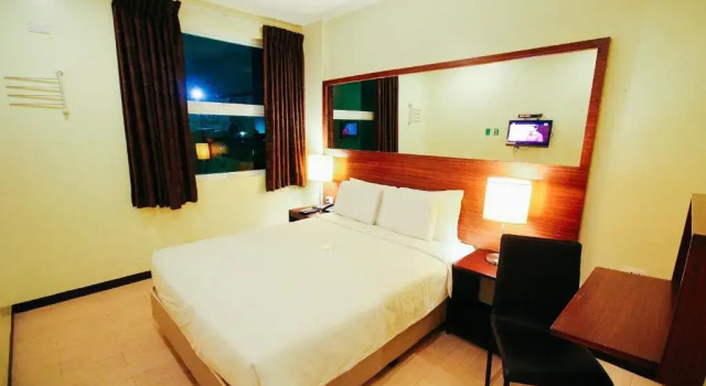 Двухместный номер Standard Go Hotels Plus Bacolod - Newly Renovated