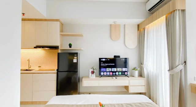 Enjoy Living Studio Apartment At Lrt City Jatibening, Rezerwuj Apartament Hotele w Bekasi z basenem, Basen
