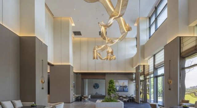 Palace Hotel (Huzhou High speed Railway Station Branch), Prenota Hotel Huzhou Zhejiang