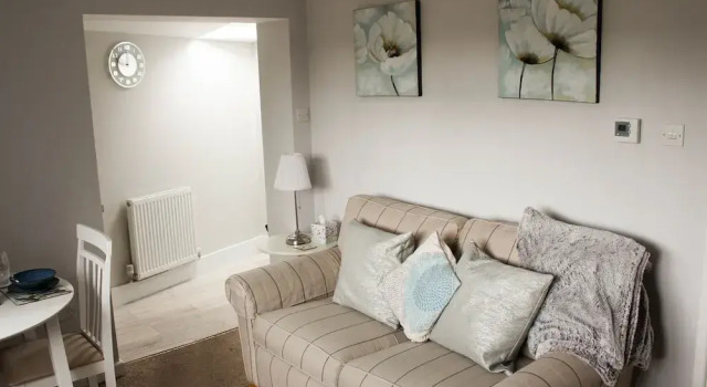 Perrys Impeccable 1-bed Apartment in Poole, 预订 公寓 Poole 多塞特