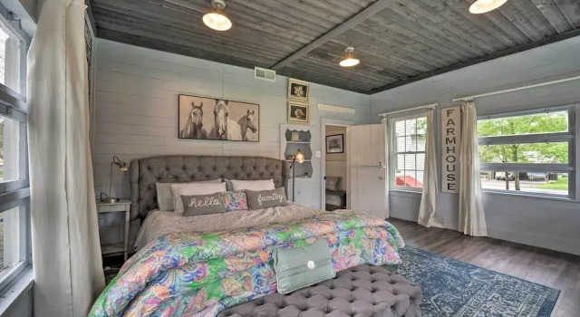 Апартаменты c 1 комнатой Romantic Country Apt by Lake Erie & Wineries!