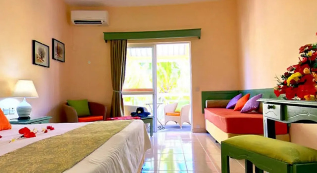 Бунгало Silver Beach Hotel