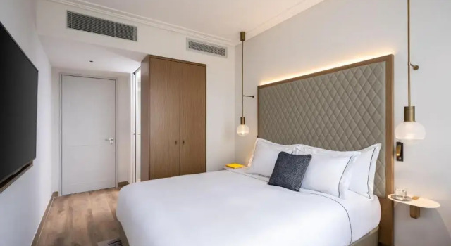 Номер Executive Hotel Nucha - FATTAL COLORS