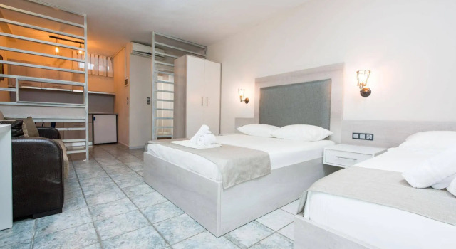 Anny Residences & Suites
