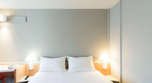 Двухместный номер Standard ibis La Rochelle Centre Historique