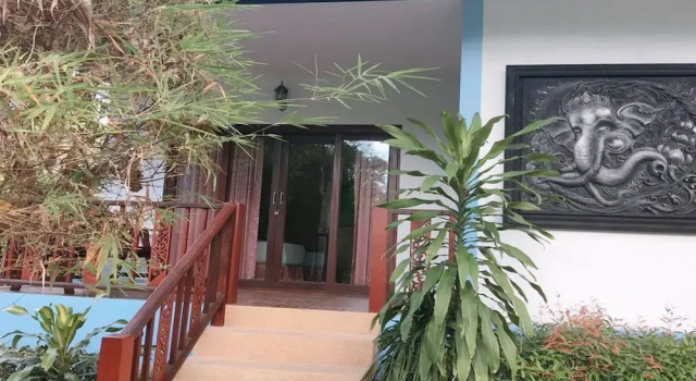 Бунгало с балконом и с видом на сад Rung Arun Resort