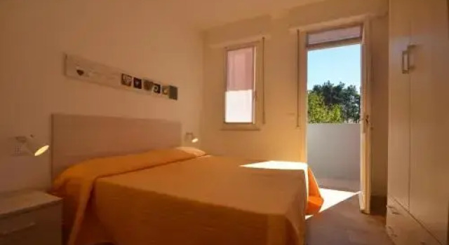 Appartamenti Villa Simona, Prenota Villa Hotel a Veneto con piscina, Piscina