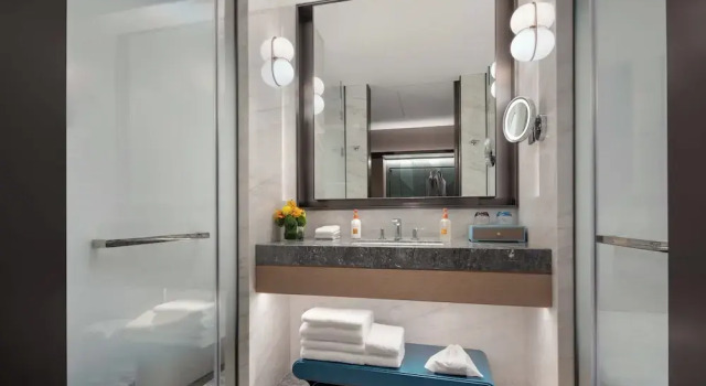Номер Standard Crowne Plaza Jinan Runhua by IHG