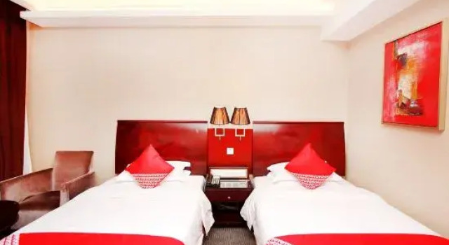 Номер Standard Wuzhou International Hotel