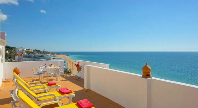 Апартаменты Inn The Beach Apartments by Seareen
