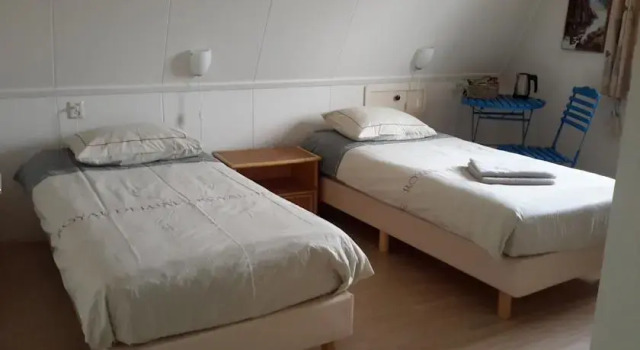 Bed and Breakfast De Brink, Varaa Hotelli Nijkerk Gelderland