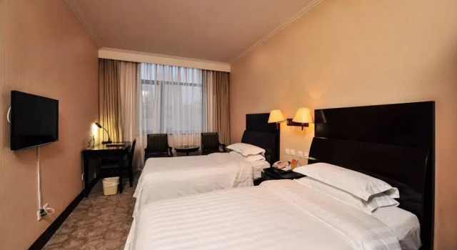 Fu Hotel, Rezerwuj Hotel Zhongshan 