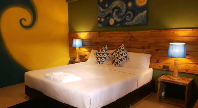 Двухместный номер Deluxe Heuan Pak Dee Hostel at Gallery