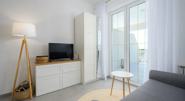 Cosy Apartment With Fenced Garden