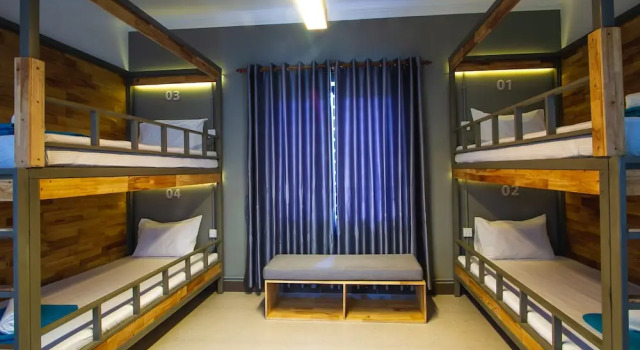 Кровать в общем номере Sleep Pod Hostel