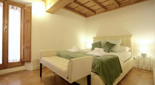 Maddalena 6 - Pantheon, Prenota Hotel Pantheon Roma