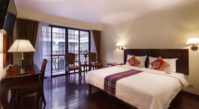 Smiling Deluxe Hotel, Забронировать Отель Сиемреап Провинция Сием-Рип, рядом с Rosana Broadway