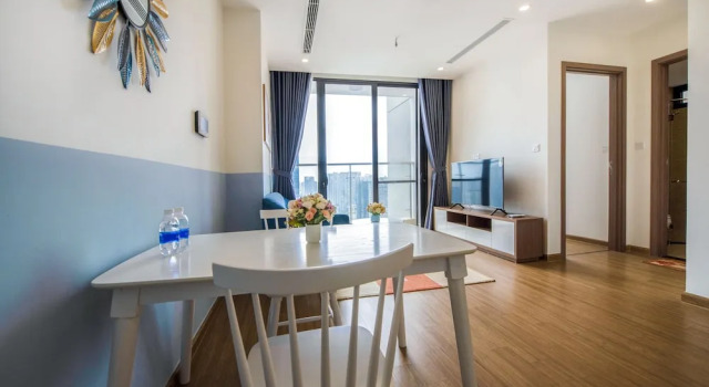 Апартаменты Business c 1 комнатой с балконом и с видом на город QMP - Vinhomes Skylake